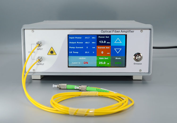 C++ Band 20dBm Gain Flattened EDFA Single-mode Fiber Optical Amplifier Benchtop EDFA-C++-BA-GF-20-SM-B - Click Image to Close